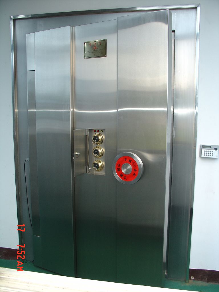 B��(j��)����(k��)�T